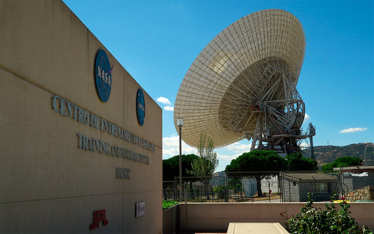Visita al Centro de Comunicaciones del